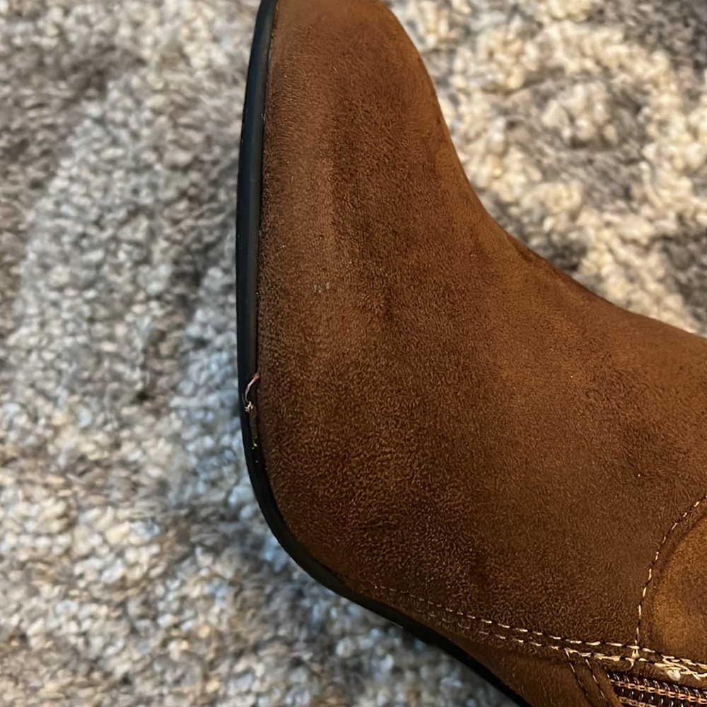 Nature Breeze brown faux suede heeled Dickies boots, size 8.5 EUC! - Picture 5 of 6